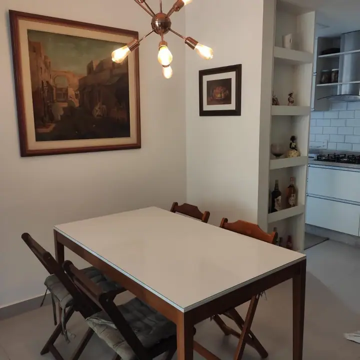 Mesa de vidro com película aplicada pela Edu Film